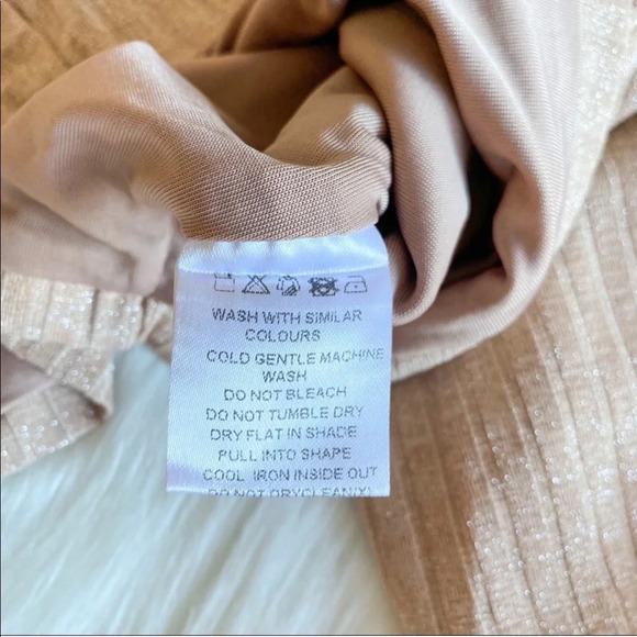 Meshki ILIANA Shimmer Rib Ribbed Long Sleeve Crop Top Nude Silver High Neck XS - Picture 7 of 11